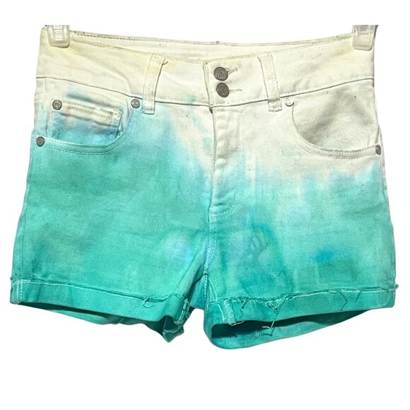 Reworked High Rise Green Dip-Dyed Ombre Shorts - Picture 1 of 11